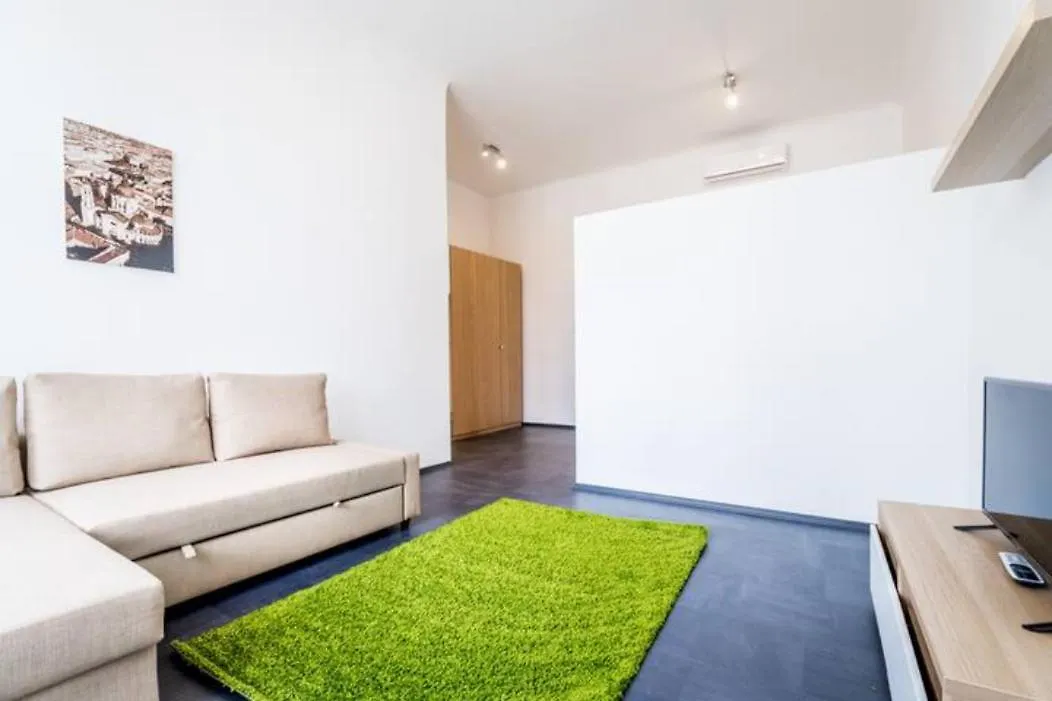 Hi-Bp Sunny Home Apartments In The Heart Of Budapest